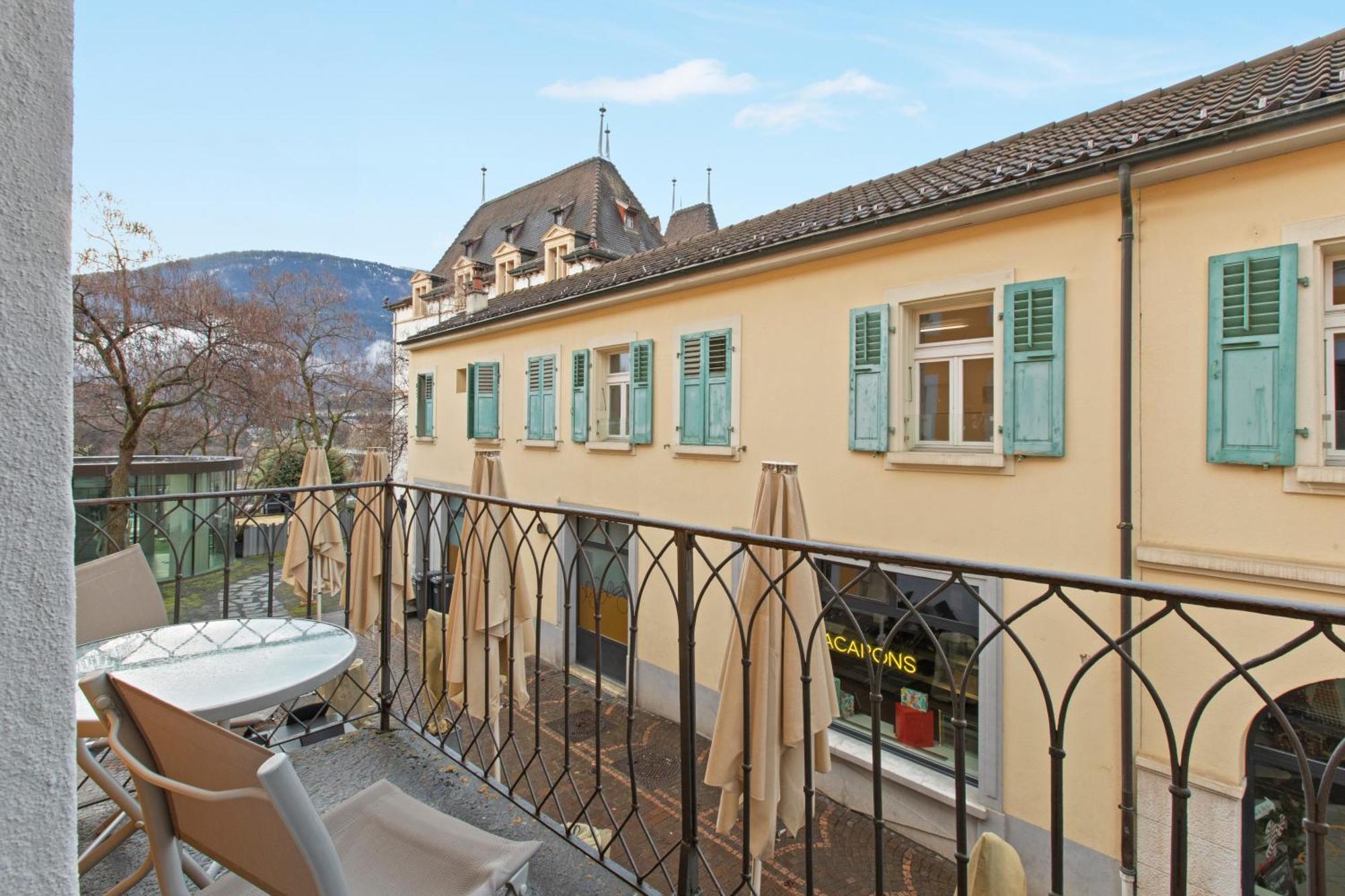 Hotel De La Poste Сиере Екстериор снимка